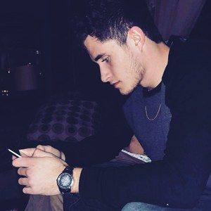 Meet your Posher, Logan